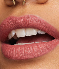 Liquid Matte Ultra-Comfort Transfer-Proof Lipstick