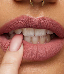 Liquid Matte Ultra-Comfort Transfer-Proof Lipstick