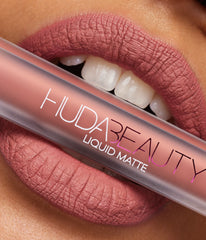 Liquid Matte Ultra-Comfort Transfer-Proof Lipstick