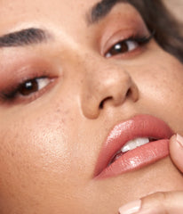 Power Bullet Cream Glow Hydrating Lipstick